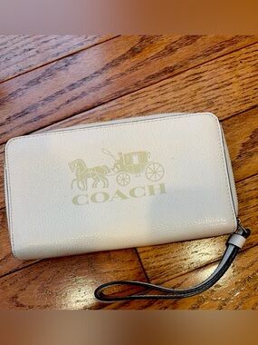 Coach Long Leather Wallet White/Cream/Brown